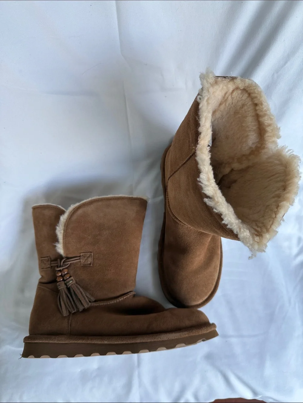 BearPaw Women's Brown Suede Shearling Tassel Winter Boots, Size 9